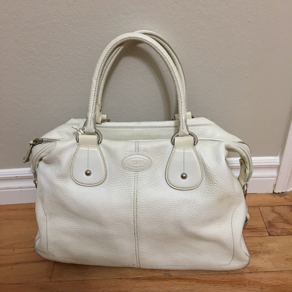 Tod’s D bag Bauletto white color